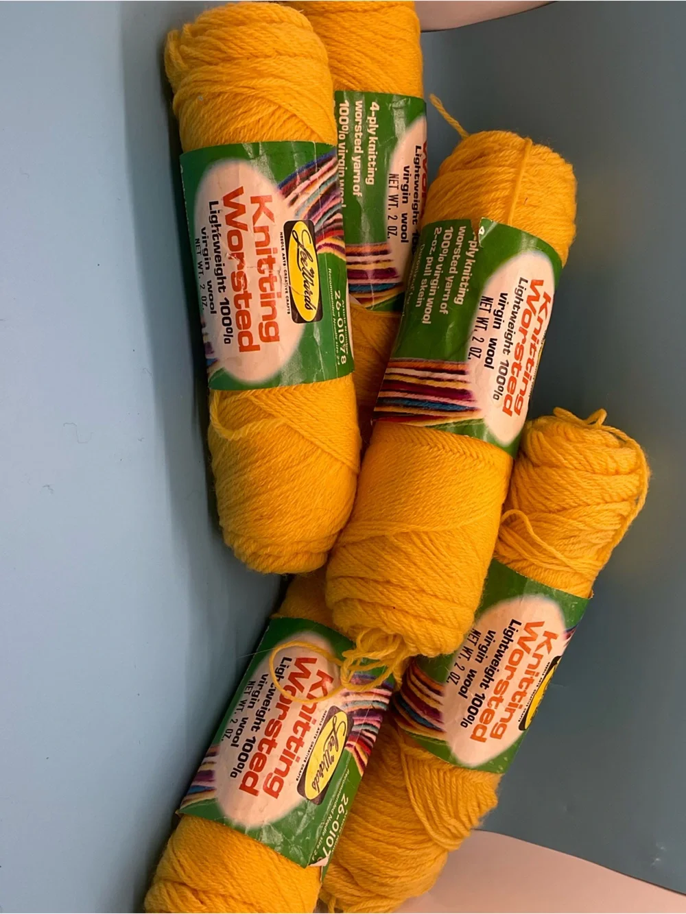 Lee Wards 100% Virgin Wool Lightweight Knitting Worsted Five 2 Oz Skeins Yellow